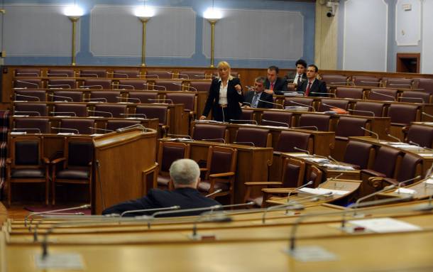 964911_578377838850428_1774467746_o