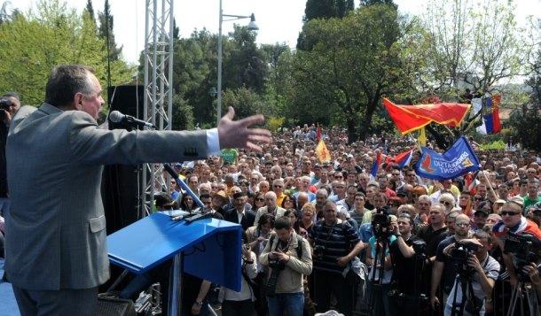 521779_10201182332587481_1974230208_n